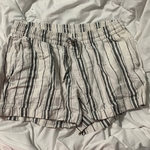 Old Navy cloth shorts